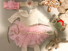 Load image into Gallery viewer, Baby name sign