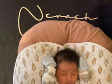Load image into Gallery viewer, Baby name sign